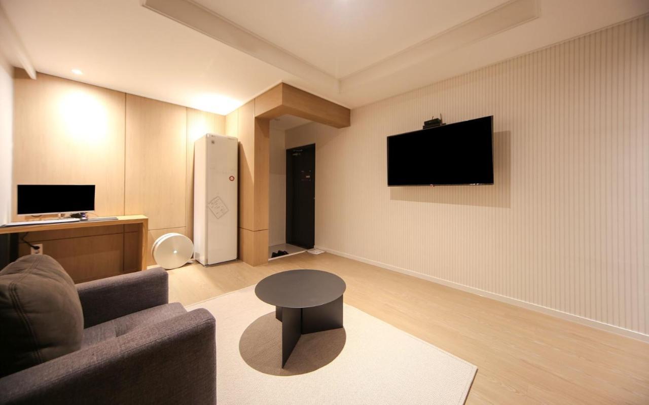 Hotel Lazy Heaven Changwon Esterno foto